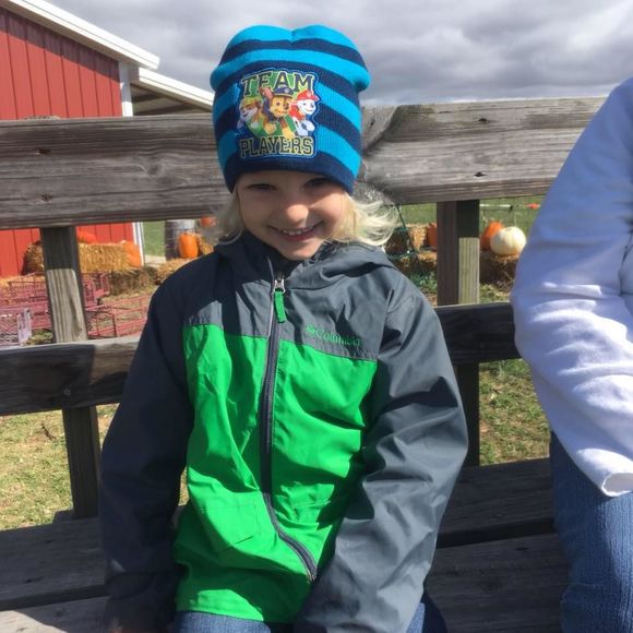 Meet your Posher, Crystal - Picture 1 of 1